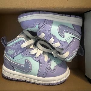Jordan 1 Mid Purple Aqua